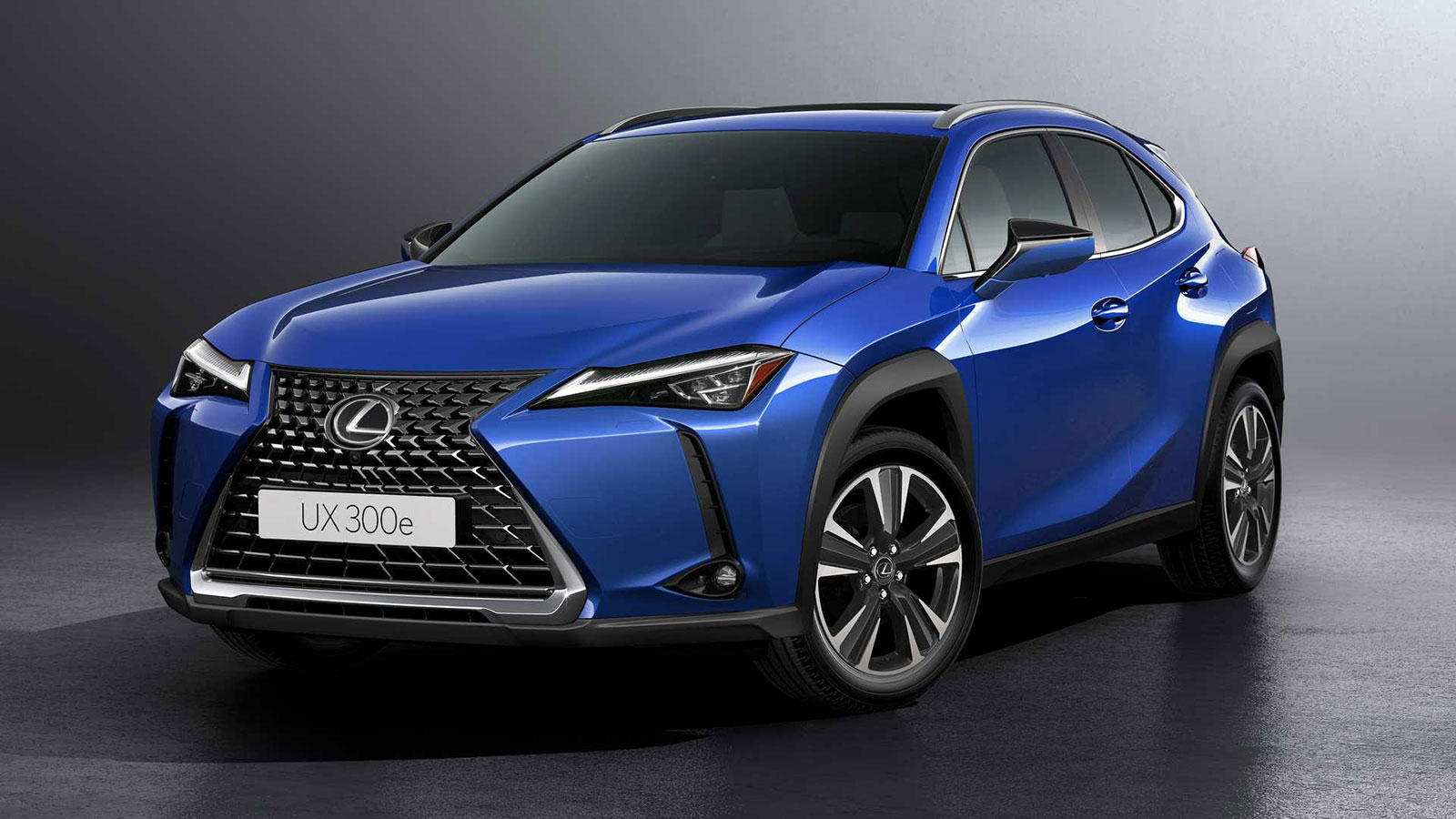 Το ανανεωμένο Lexus UX 300e έχει νέα μπαταρία & μεγαλύτερη αυτονομία